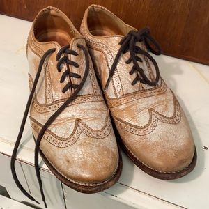 Super cute Bed Stu Lita Oxford